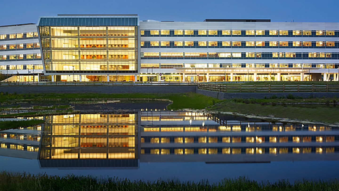 Albert Einstein Medical Center Replacement Hospital